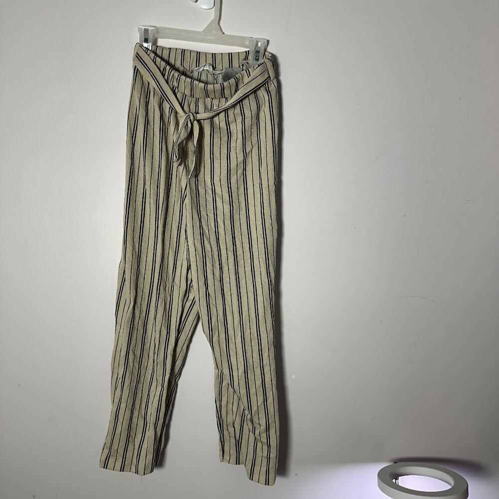 EUC H & M H&M Girls Childrens Slacks Pants 16 / 18 Cream Blue Stripes